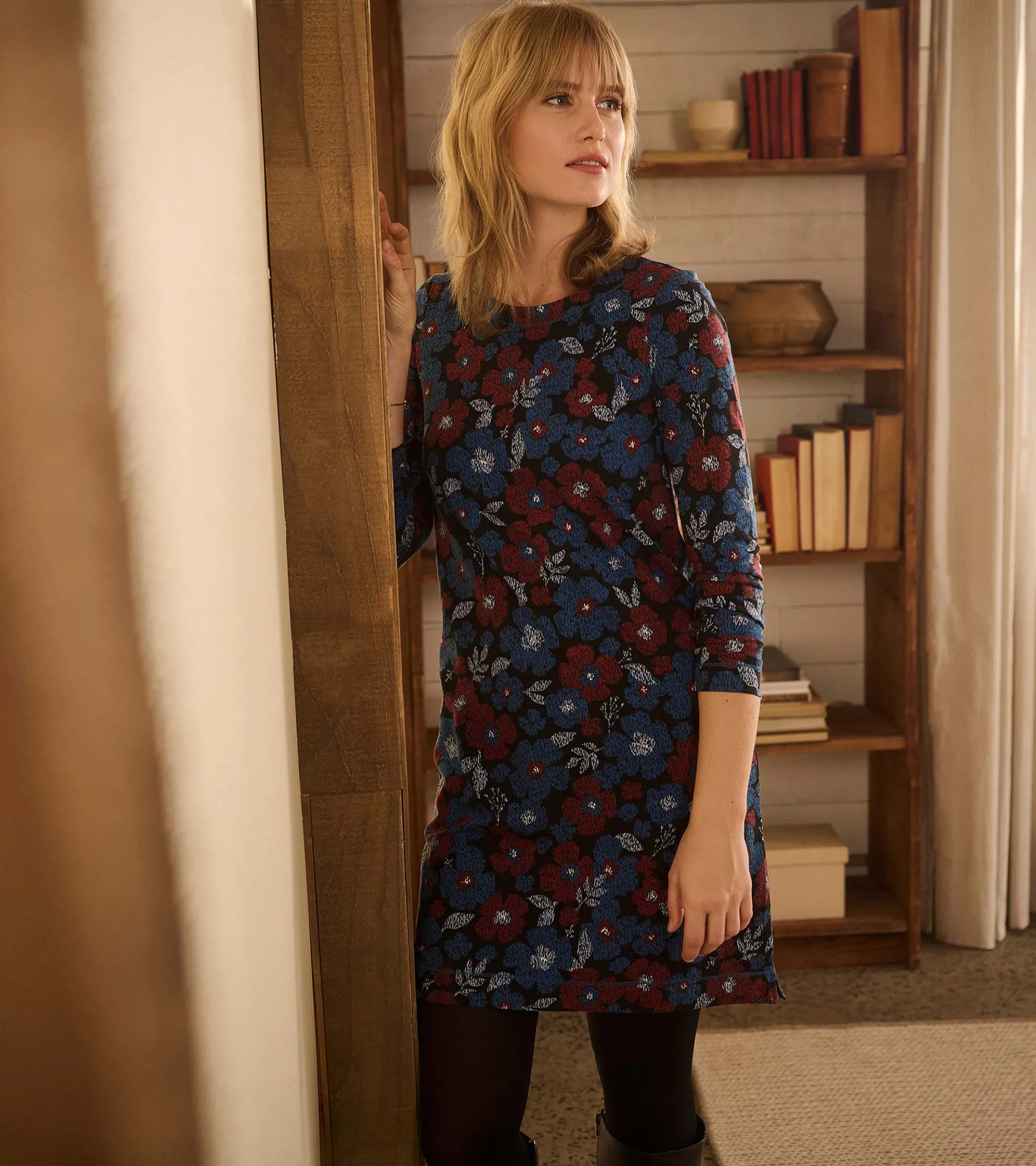 Outlet Olivia Dress - Textured Floral Women Dresses